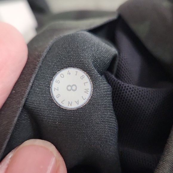 Lululemon In Movement Short *Everlux  Incognito Camo Multi Gator Green - Picture 5 of 5